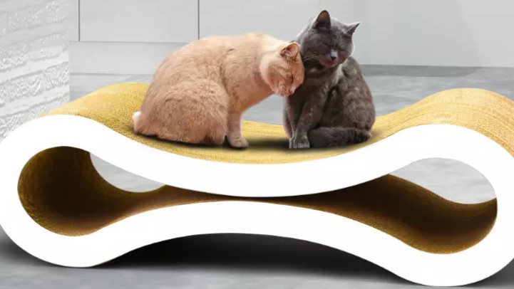 Wholesale 8 Shaped Cardboard Cat Scratcher Lounge with Catnip