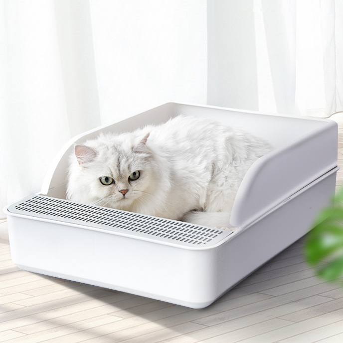 Wholesale Smart Cat Litter Toilet Box Indoor Cat Litter Tray with Scoop Eco-friendly Plastic Cat Litter Box